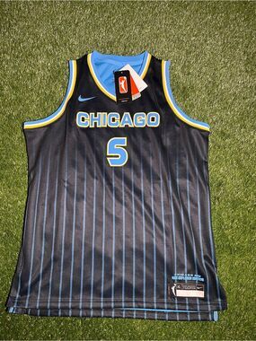 Youth Nike XL Chicago #5 Black & Blue Basketball Jersey New With Tags